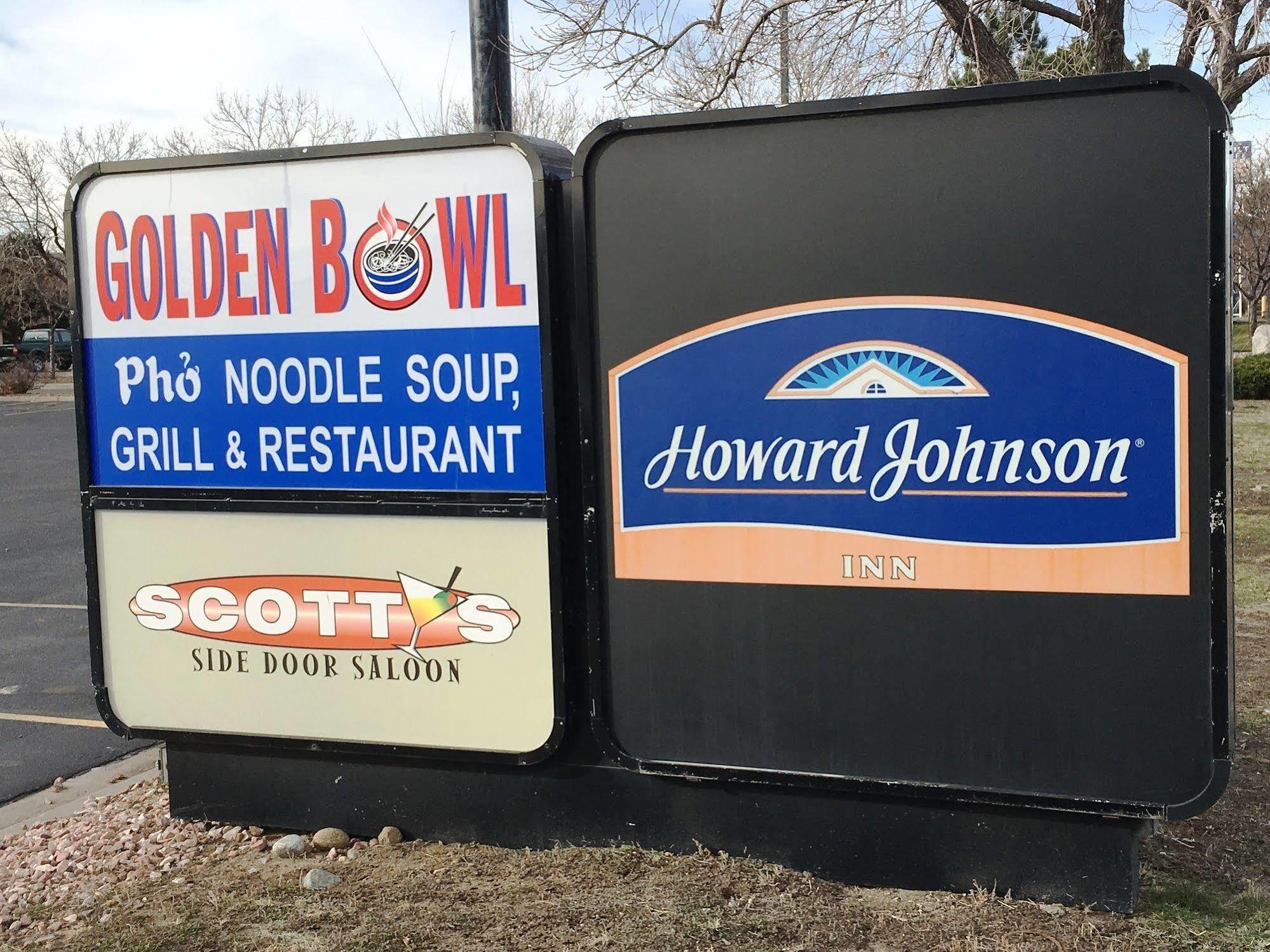 Howard Johnson By Wyndham Denver West Wheat Ridge Bagian luar foto